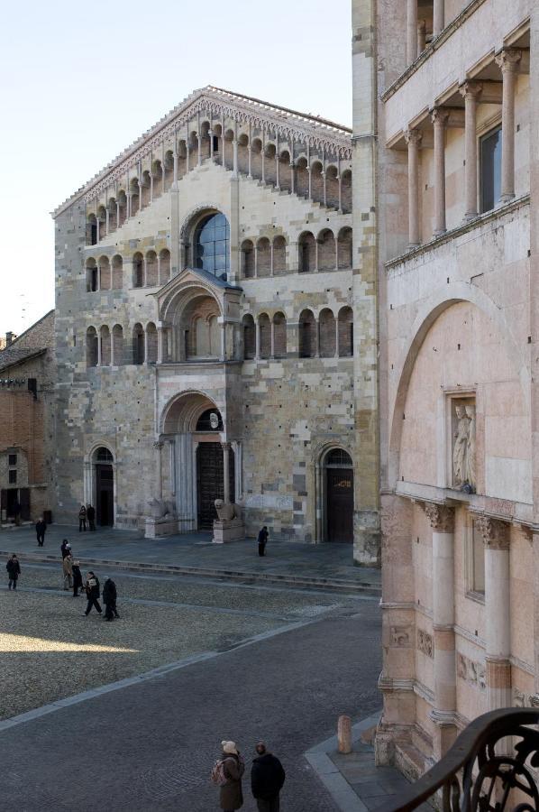 Palazzo Dalla Rosa Prati 2*
